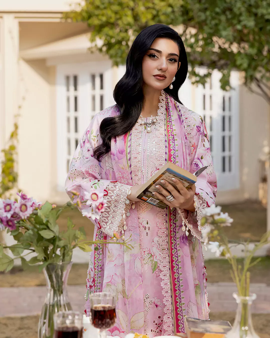 Sarah Falak fashion look from the Farah Stores Lawn Pret 2026 campaign