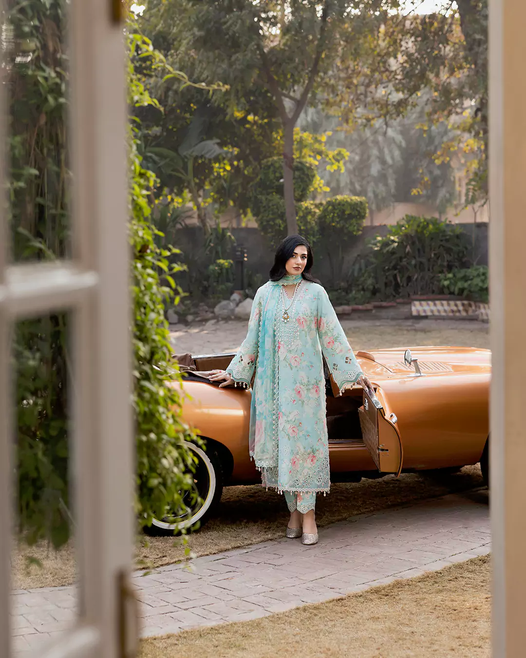 Editorial fashion image of Sarah Falak from the Farah Stores Lawn Pret campaign