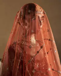 Editorial fashion photography shoot showcasing artistic direction with a high-concept designer look. - Carousel Frame 1